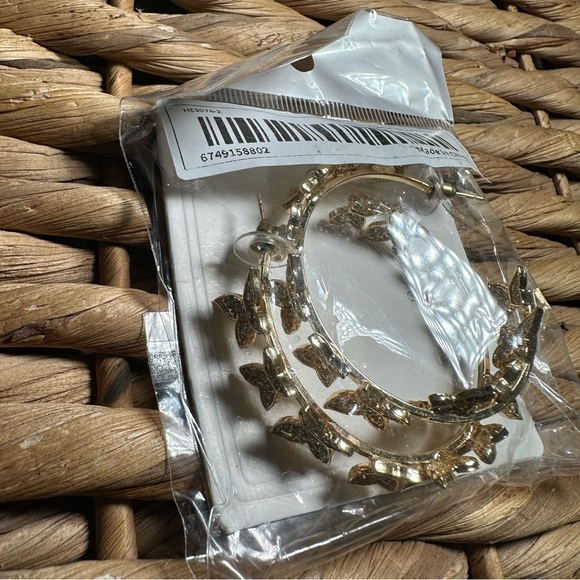 NEW butterfly hoop bundle - Picture 2 of 10